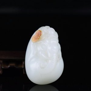 山流水料和田羊脂白玉封侯拜相手把件