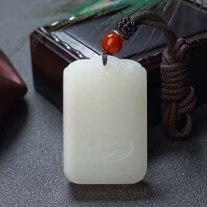 山料和田羊脂白玉日落吊坠