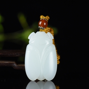 山流水料和田羊脂白玉一鸣惊人吊坠