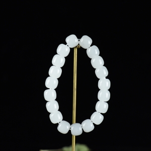 山料和田羊脂白玉老形珠单圈手串