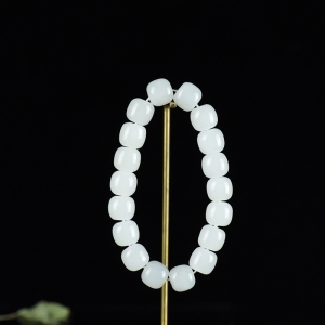 山料和田羊脂白玉老形珠单圈手串