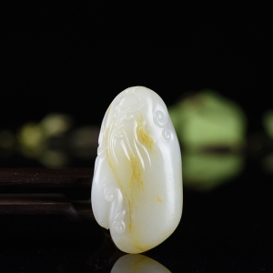 籽料和田白玉忠义千秋吊坠