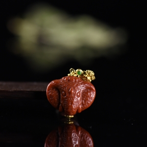 18K柿子红南红吉祥如意吊坠