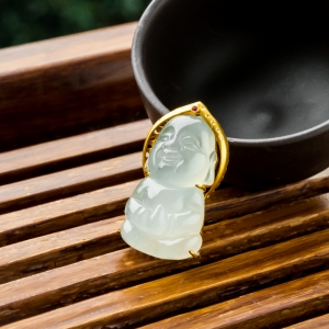 18K糯冰种翡翠宝宝佛吊坠