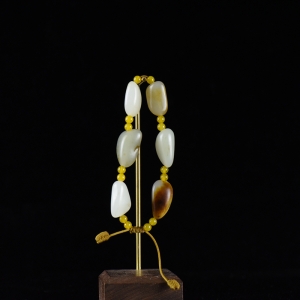 籽料和田玉原石单圈手串