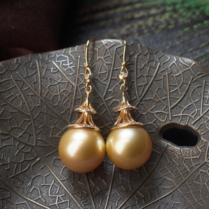 18K海水金色珍珠耳坠