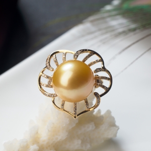 18K海水金色珍珠戒指