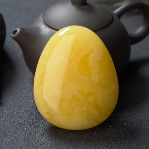 白花蜜蜡水滴吊坠