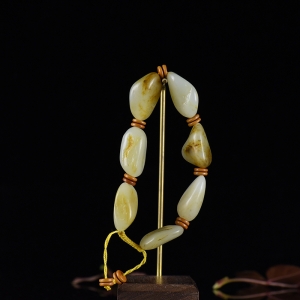 籽料和田玉原石单圈手串