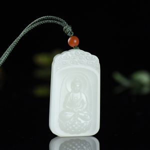 籽料和田白玉大日如来吊坠
