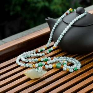 糯冰种翡翠毛衣链