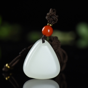 山流水料和田白玉无事牌吊坠