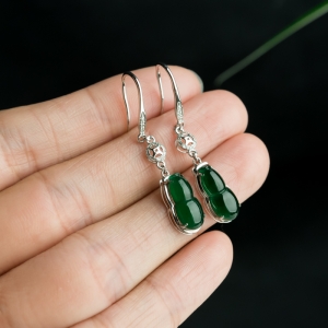 18K糯冰种深绿翡翠福禄耳坠