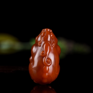 柿子红南红貔貅吊坠