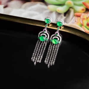 18K糯冰种翠绿翡翠耳坠