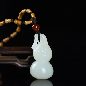 籽料和田白玉福禄吊坠
