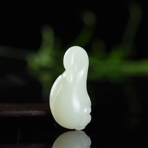 籽料和田白玉天鹅吊坠