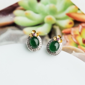18K糯冰种深绿翡翠耳钉
