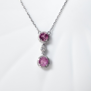 18K粉色蓝宝石项链