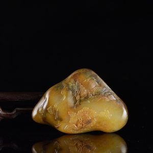 籽料和田玉黄沁山水手把件