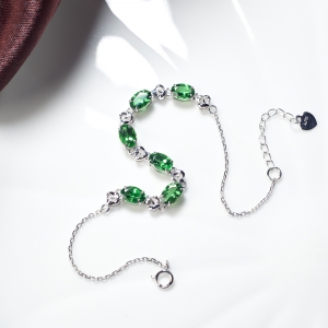 18K沙弗莱石手链