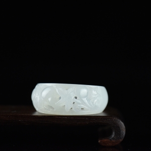 山料和田羊脂白玉福禄指环