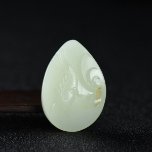 籽料和田白玉年年有余吊坠