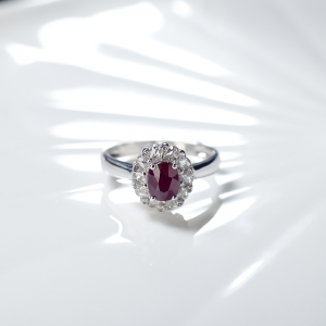 18K鸽血红红宝石戒指