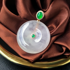 18K冰种浅紫翡翠平安扣吊坠