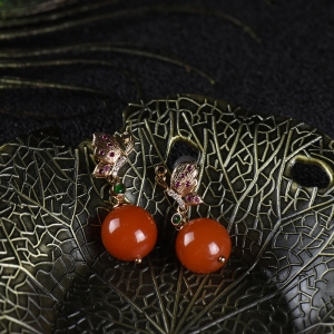 18K樱桃红南红耳坠