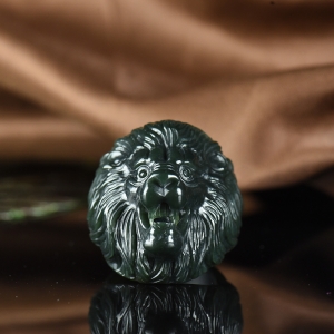 山料和田青玉狮子指环