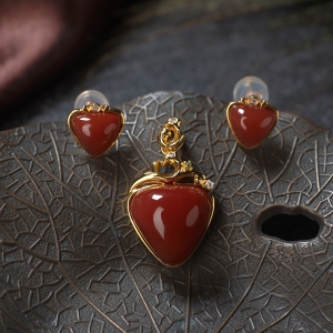18K玫瑰红南红吊坠/耳钉套装