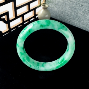 57mm糯冰种飘翠翡翠平安镯