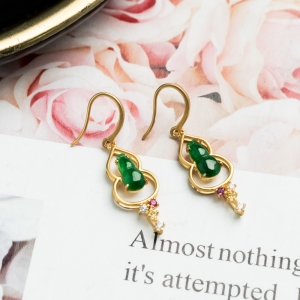 18K糯冰种翠绿翡翠福禄耳坠