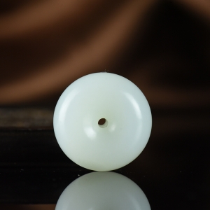 籽料和田白玉平安扣吊坠