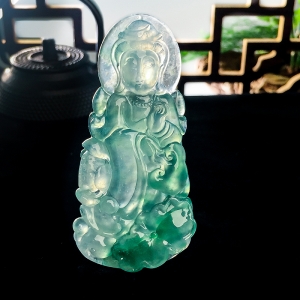 冰种飘翠翡翠观音吊坠