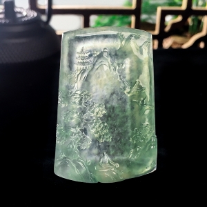 冰种浅绿翡翠觅知音吊坠