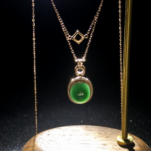 18K糯冰种墨翠翡翠项链