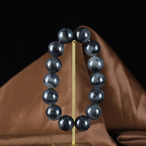 16mm籽料和田玉青花单圈手串