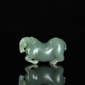 山料和田碧玉马到成功吊坠