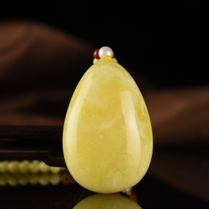 白花蜜蜜蜡水滴吊坠