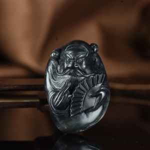 籽料和田玉青花钟馗吊坠