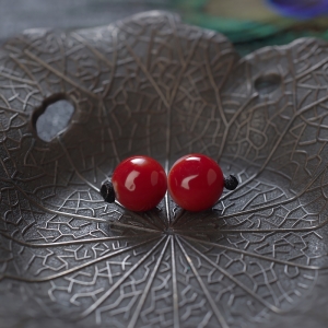 8mm阿卡牛血红珊瑚圆珠（两件）