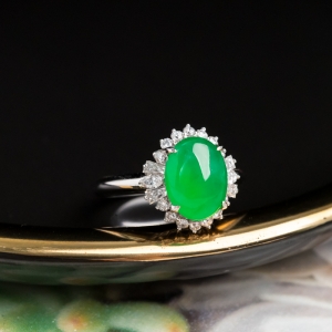 18K冰种阳绿翡翠戒指