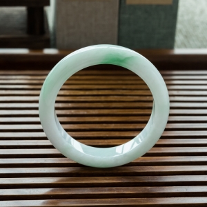 56mm糯种飘翠翡翠平安镯