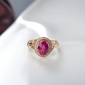 18K玫红碧玺戒指