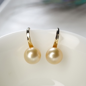 18K海水金色珍珠耳环