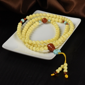 6mm白花蜜蜜蜡108佛珠