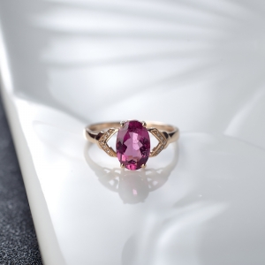 18K玫红碧玺戒指