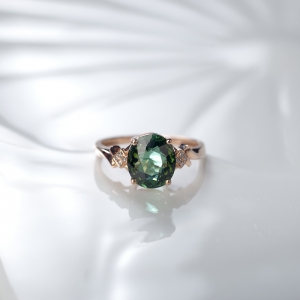 18K绿色碧玺戒指